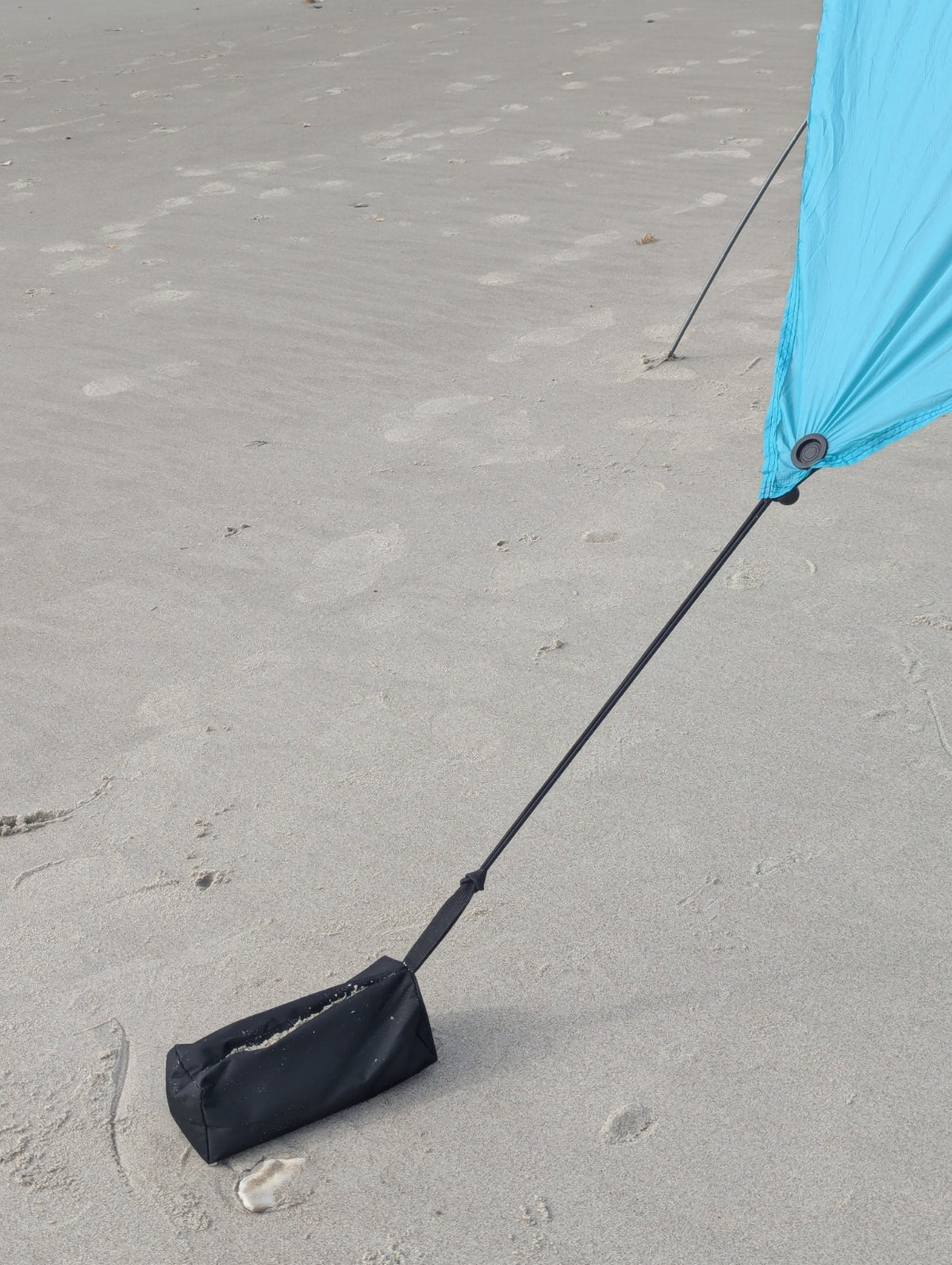 Beach Shade Weight Kit with Sand Pouches & Clamp Attachments