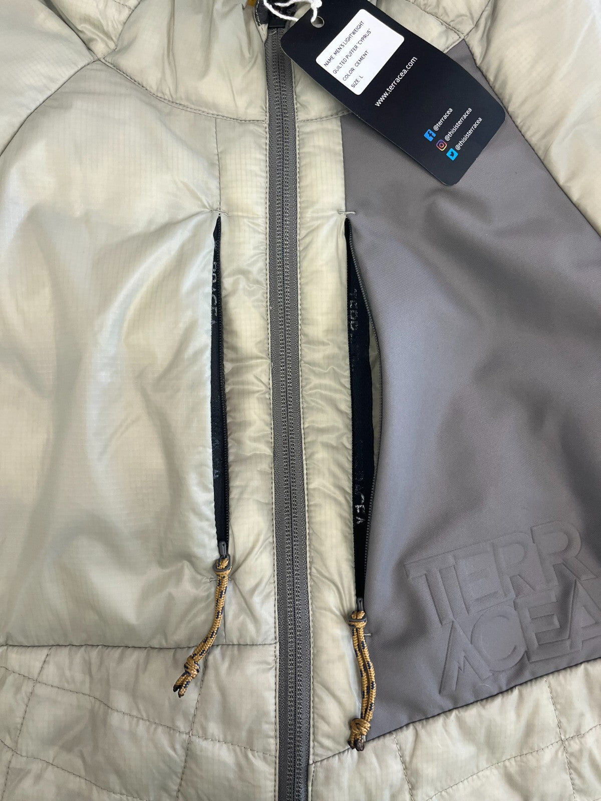 Men's Puffer Winter Ski Jacket - Gray Quilted Insulated Coat with DWR