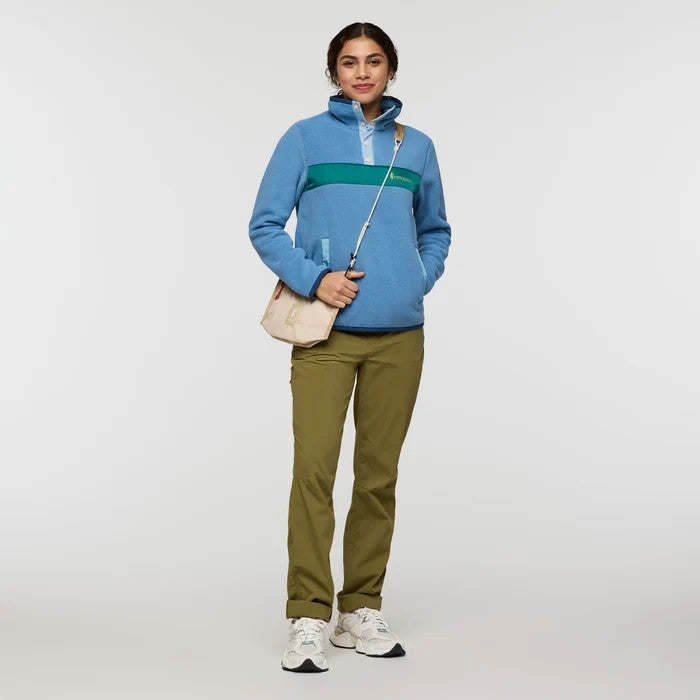 Lightweight Crossbody Bag 2L for Outdoor & Travel with Multiple Pockets