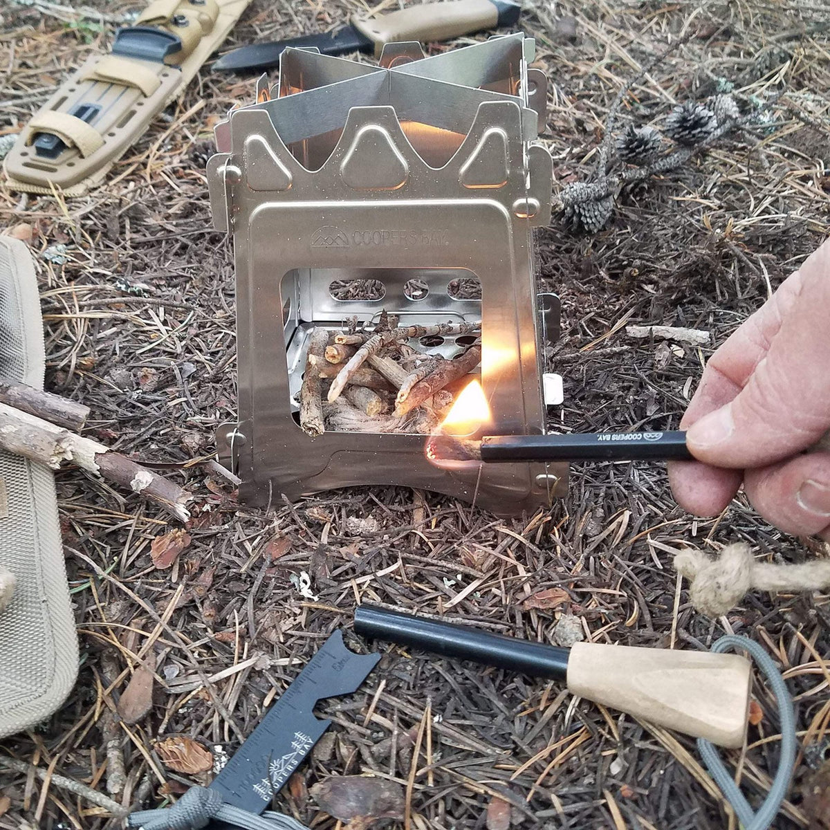 Ferro Rod Fire Starter Kit with Tinder Wick & Paracord Lanyard