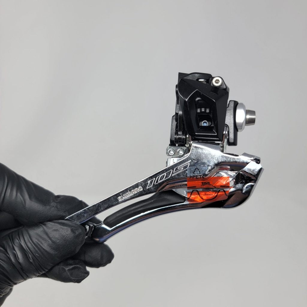 Shimano 105 FD-R7000-F Braze-On Front Derailleur 2x11-Speed Road Bike