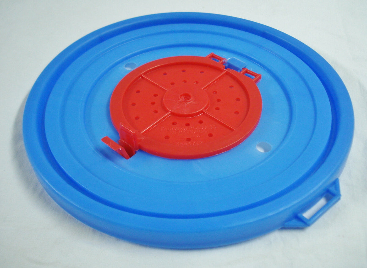 Fish Bait Bucket Lids for 5 & 6 Gallon Buckets with Aerator Bracket