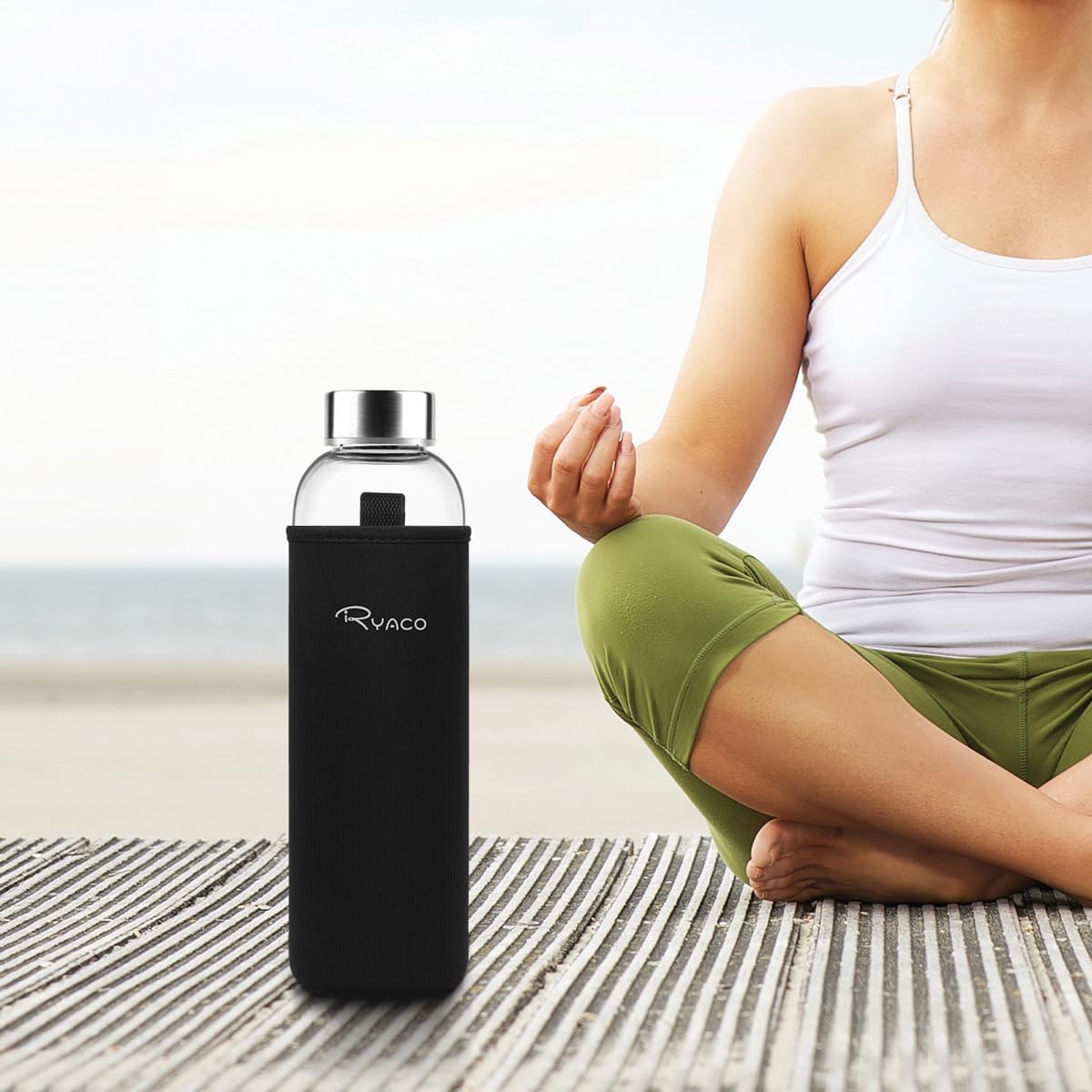 Borosilicate Glass Water Bottle 33oz/1L Leakproof BPA-Free Hydration