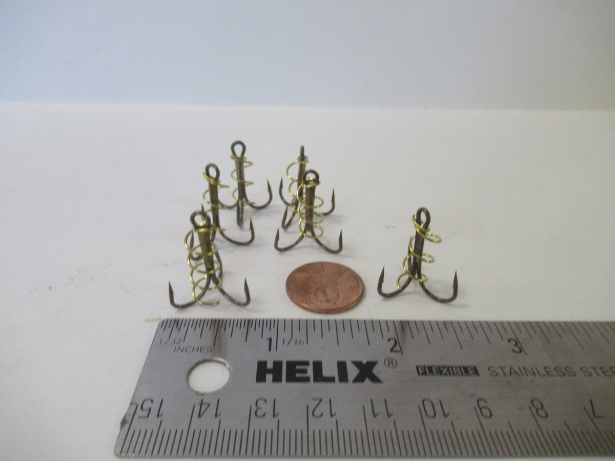 Treble Fishing Hooks - Bronze Spring Bait Hooks for Fish Tackle, Multiple Sizes & Quantities
