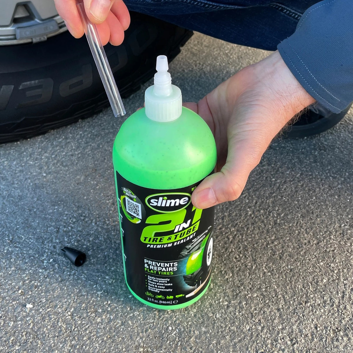 2-in-1 Bicycle Tire & Tube Sealant - Prevents & Repairs Punctures 32 oz