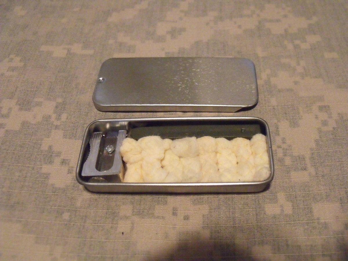 Mini Fire Starting Kit - Compact Emergency Survival Tool with Spark Tabs & Tinder