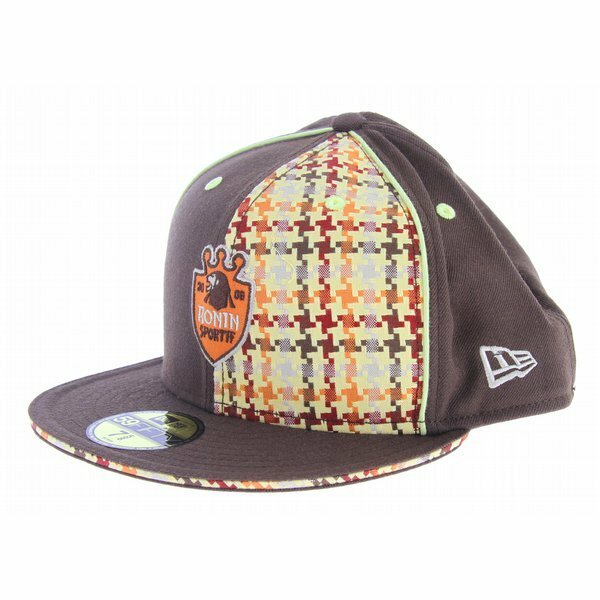 Vintage Burton Snowboard 2007 LA Cosa New Era 59FIFTY Cap, Size 7 1/2