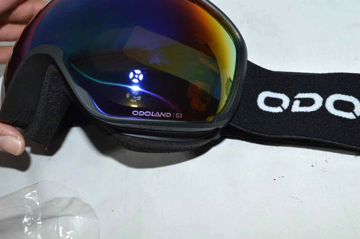 Photochromic Ski Goggles Anti-Fog OTG with EN ISO 18527-1 2022 Certification