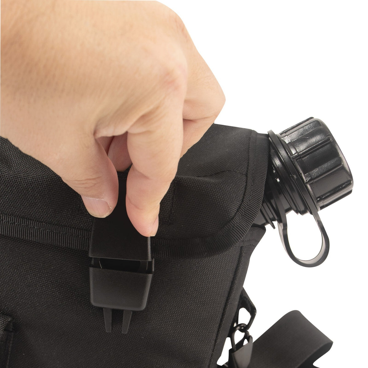 Military Nylon Canteen Cover with MOLLE System 2 Quart Hydration Pack