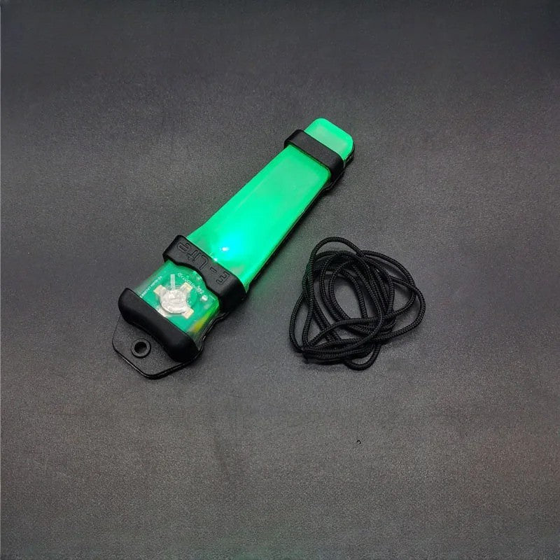 LED Helmet Signal Light with Clip-On Mount for Safety and Visibility