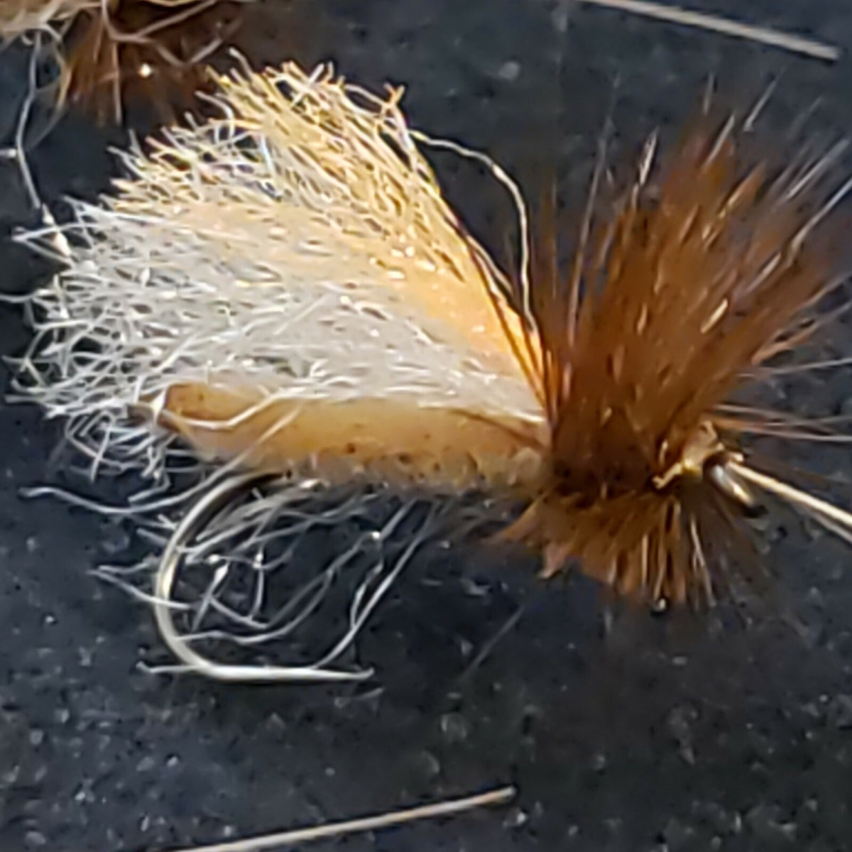 Artificial Fly Fishing Flies Parachute Caddis Tan Size 12 1/2 Dozen