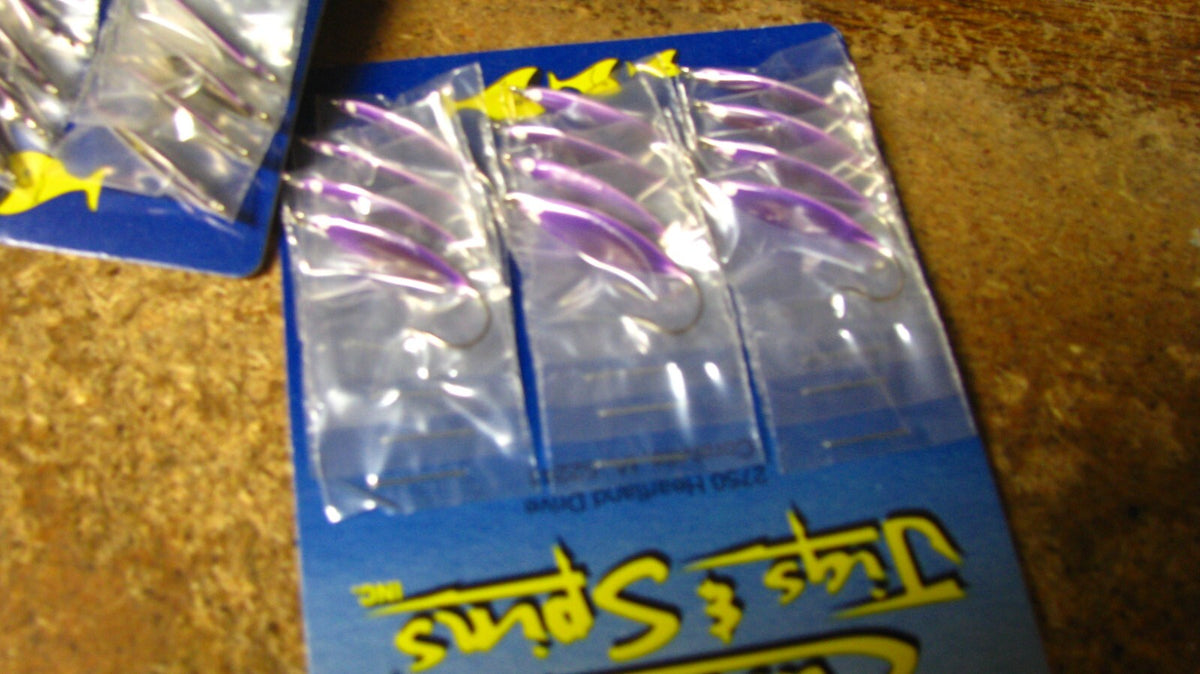 Ice Fishing Jigs Set - Custom Jigs & Spins Striper Special Size 4 Blue/Chrome 24 ct