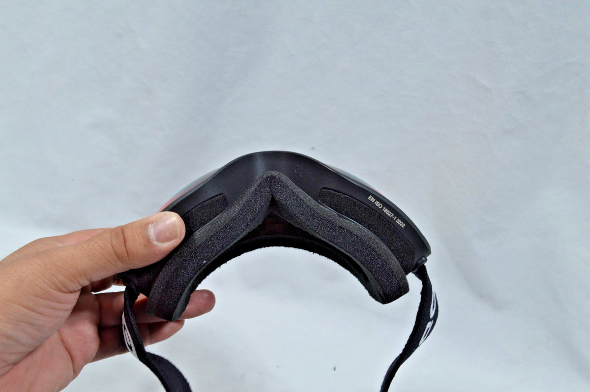 Photochromic Ski Goggles Anti-Fog OTG with EN ISO 18527-1 2022 Certification