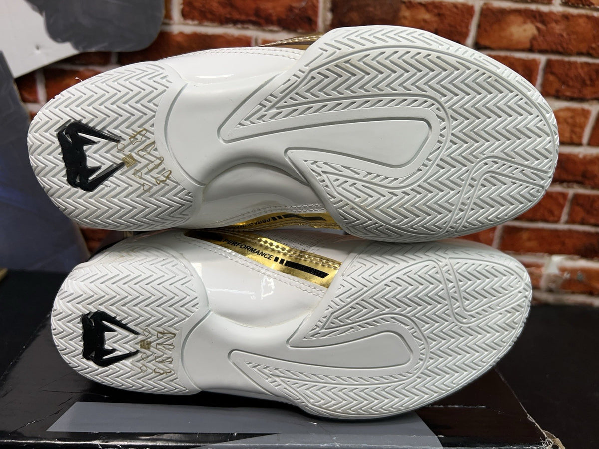Lightweight Boxing Shoes for Men Women - White Black Gold Size 5.5 US