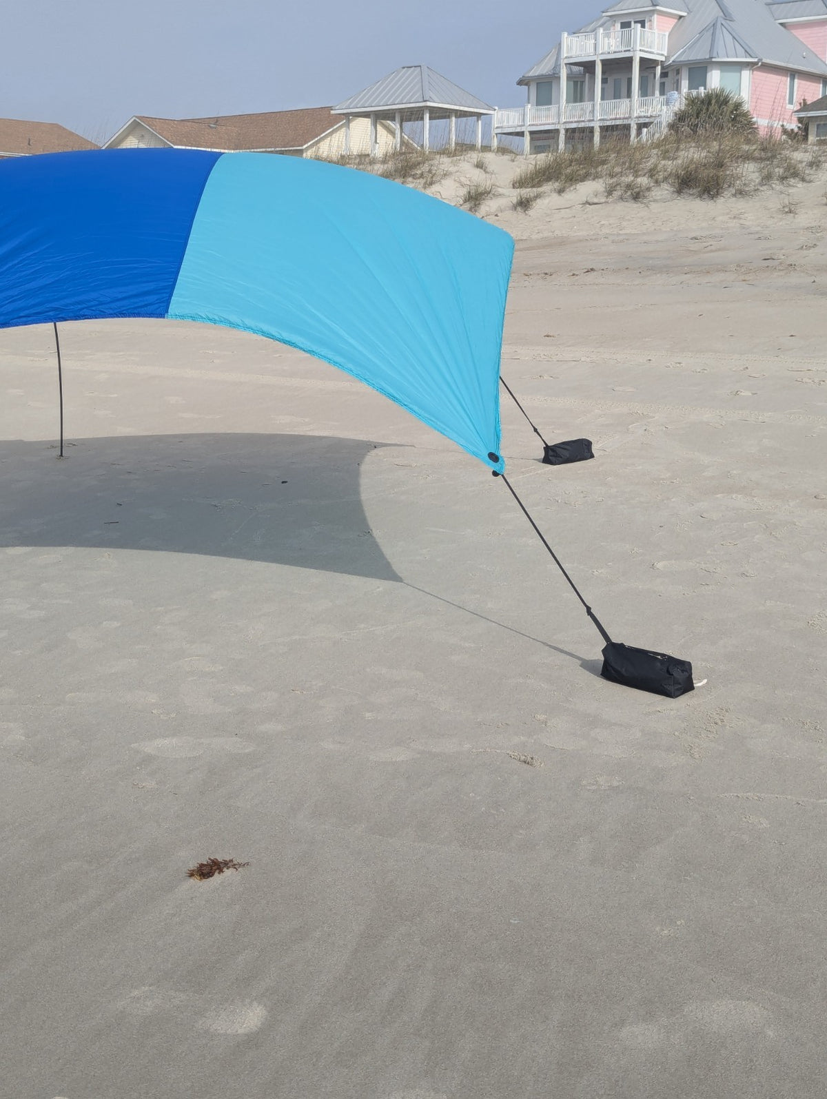 Beach Shade Weight Kit with Sand Pouches & Clamp Attachments