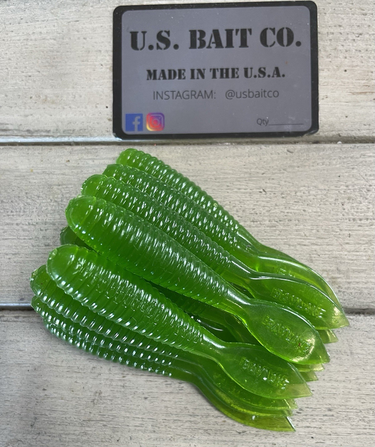 Saltwater Fishing Lure Lot of 15 Green Stingray Grubs 4 Inch Soft Plastic Baits