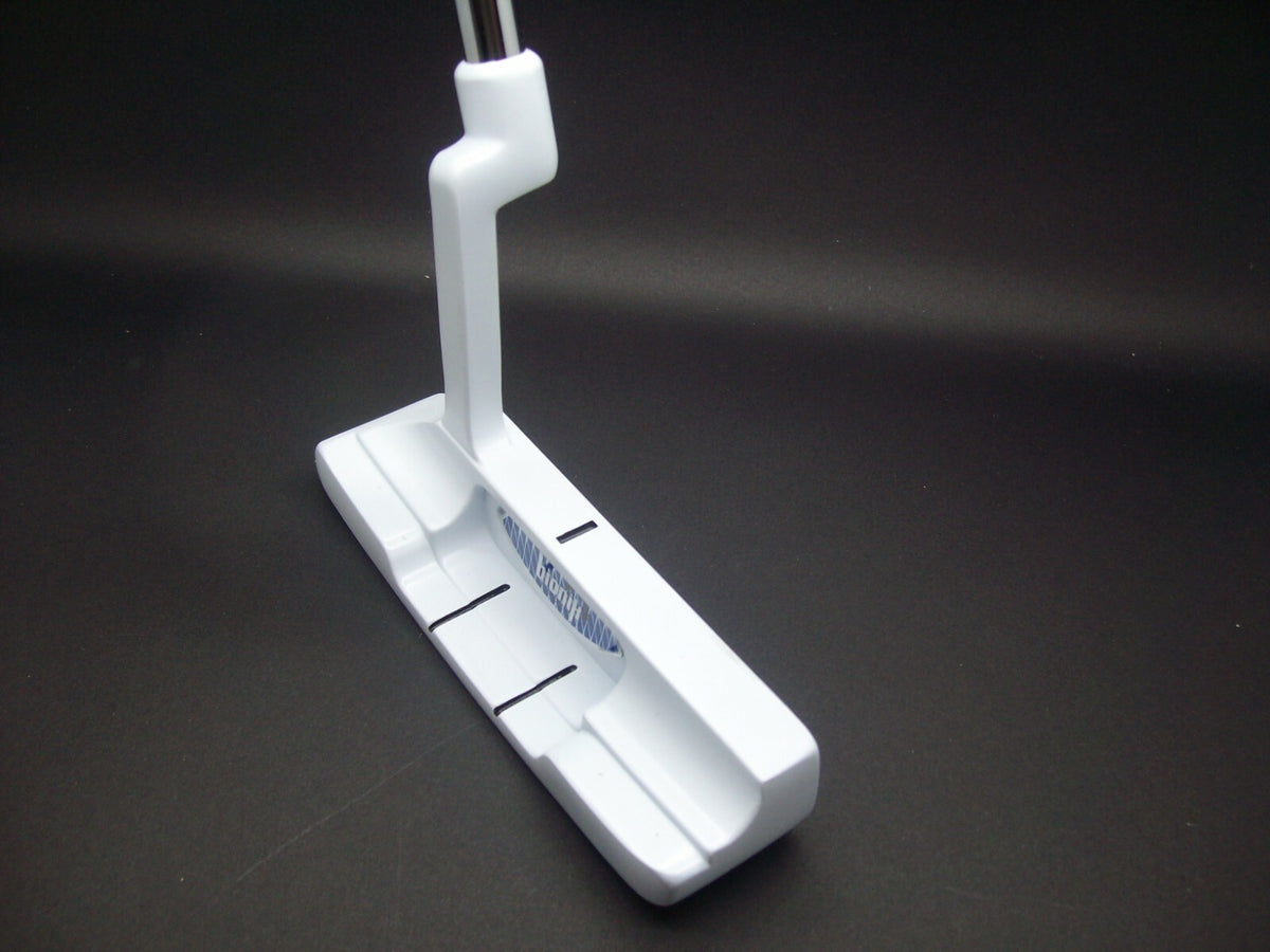 Golf Putter 101 Blade Style RH with Karma Grip and Zipper Cover – Custom Length