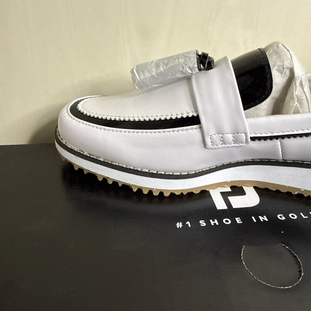 Women's Slip-On Golf Shoes FJ Sandy #92383 White Black Size 6W Wide