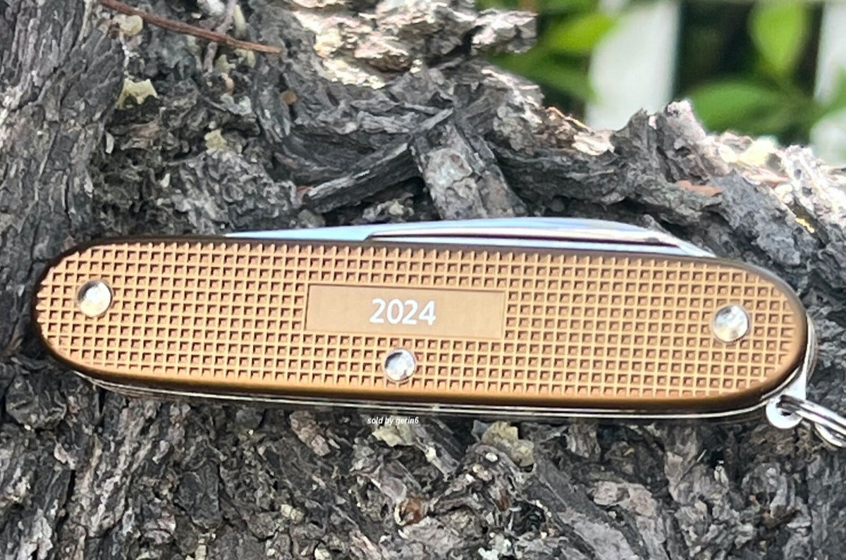 Victorinox Swiss Army Pioneer X Terra Brown Limited Edition Multi-Tool Knife