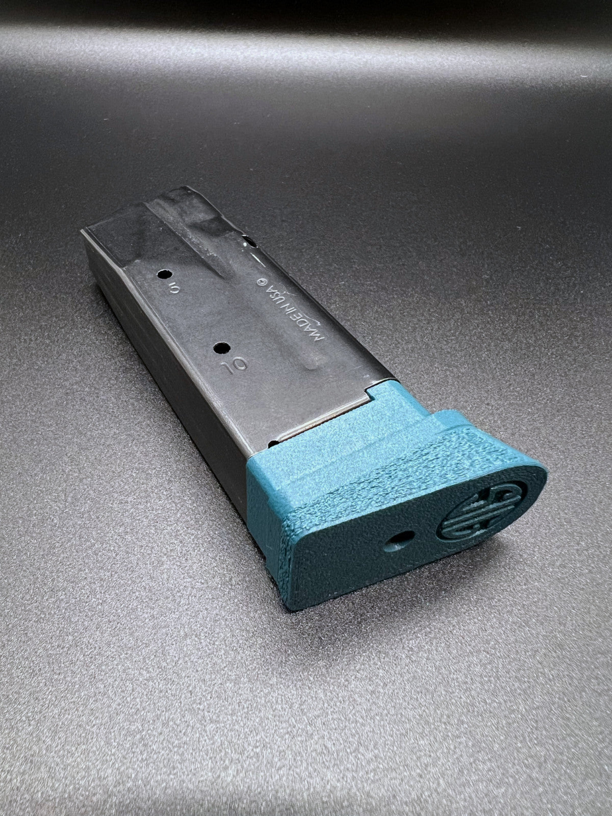 P365 Magazine Adapter with Pinky Extension for Sig Sauer 10-Round Magazines
