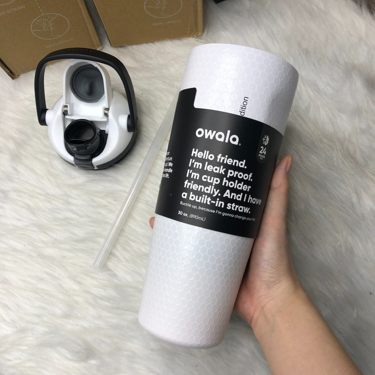 30oz Golf Water Bottle with Leak-Resistant Lid and Dual Drinking Options