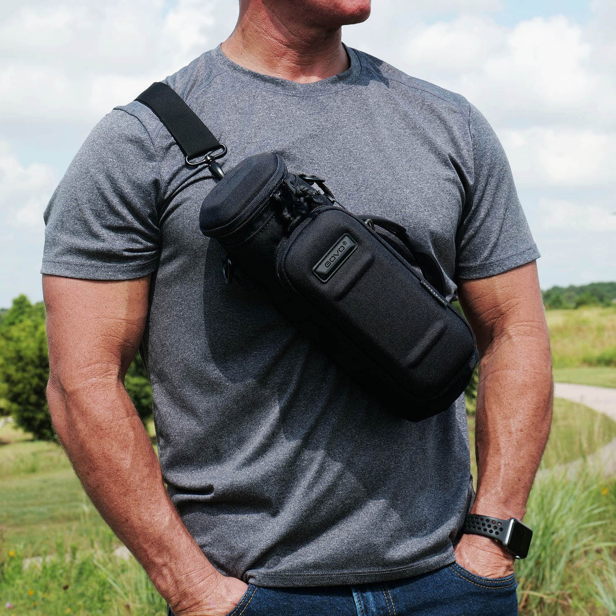 Water Bottle Pouch with Zippered Hardshell Cap Fits 24-40oz Water Bottles