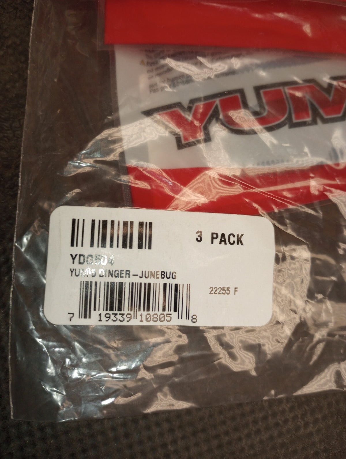 Yum 5 Dinger JuneBug YDG504 - 3 Pack of 8
