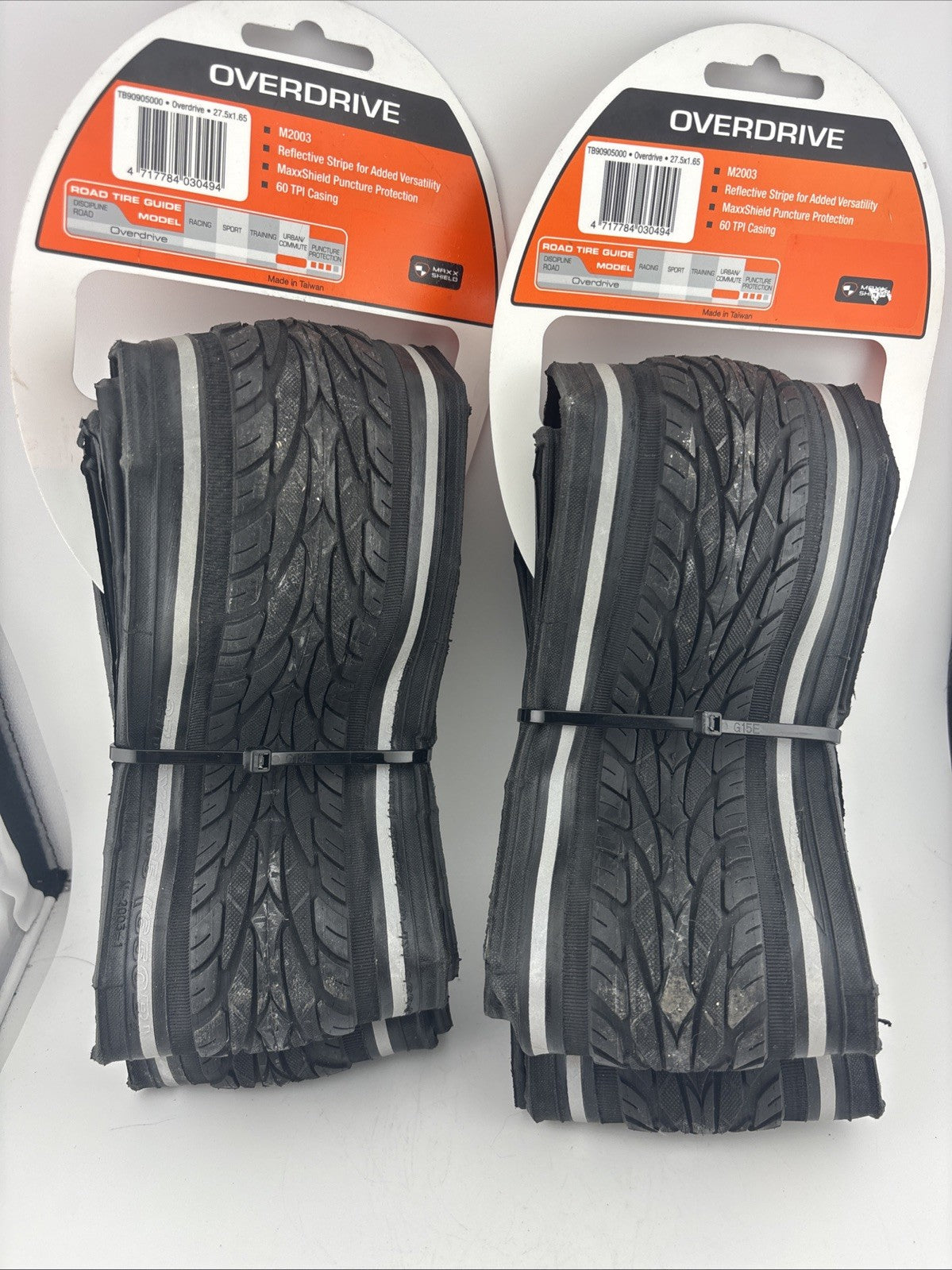 2 Pack 27.5 Inch Bicycle Tires - Maxxis Overdrive 1.65 Width Reflective Road Bike Tires