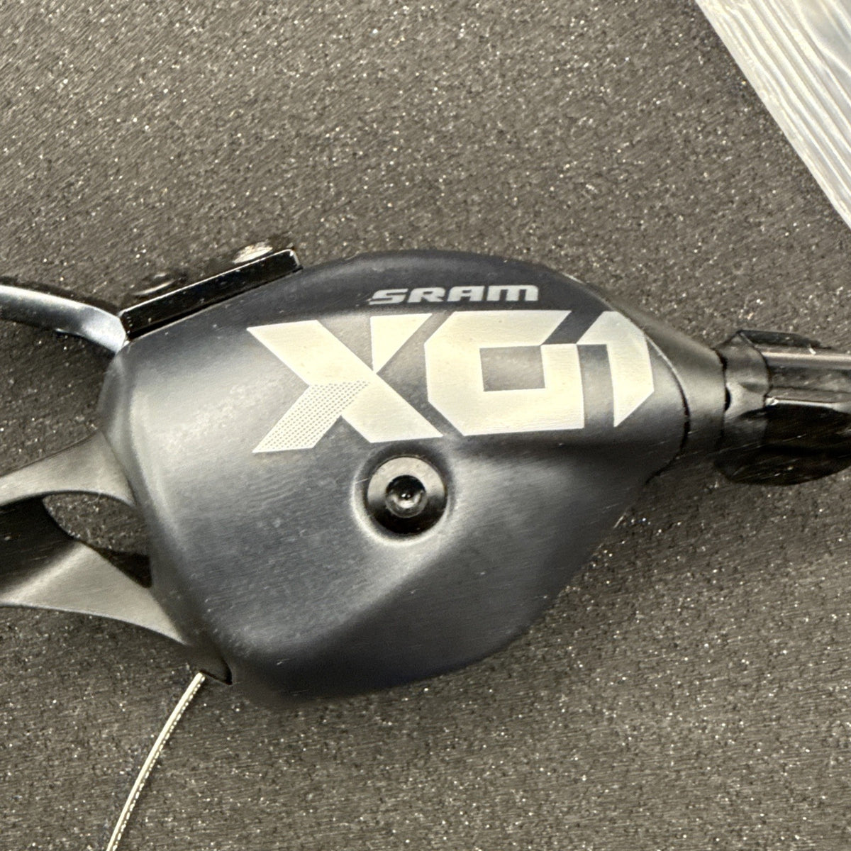 SRAM Xo1 Right Rear 12-Speed Mechanical Bicycle Shifter - Lunar Multiclick