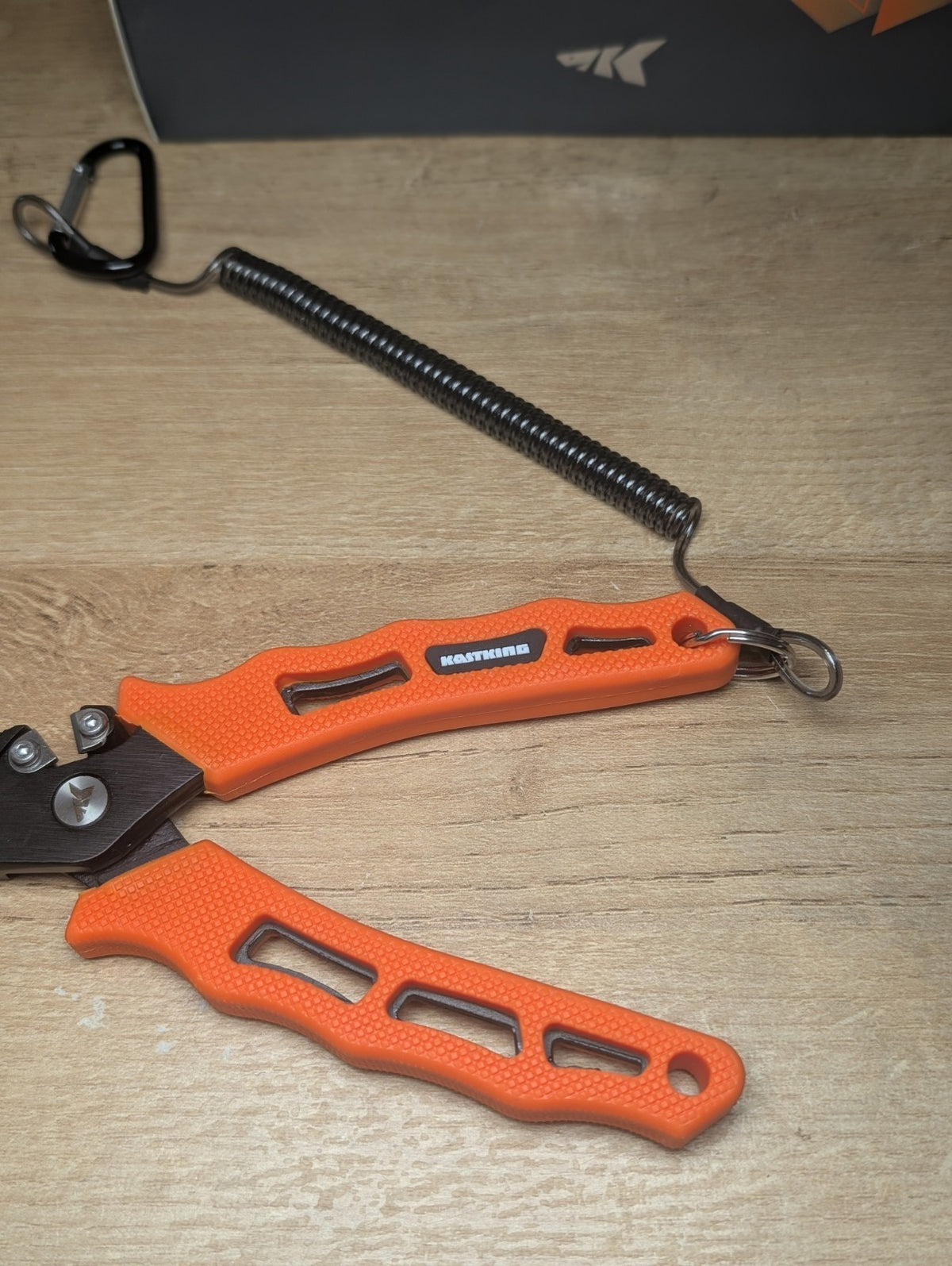 Fishing Pliers 7 Inch Saltwater & Freshwater Stainless Steel with Sheath & Lanyard