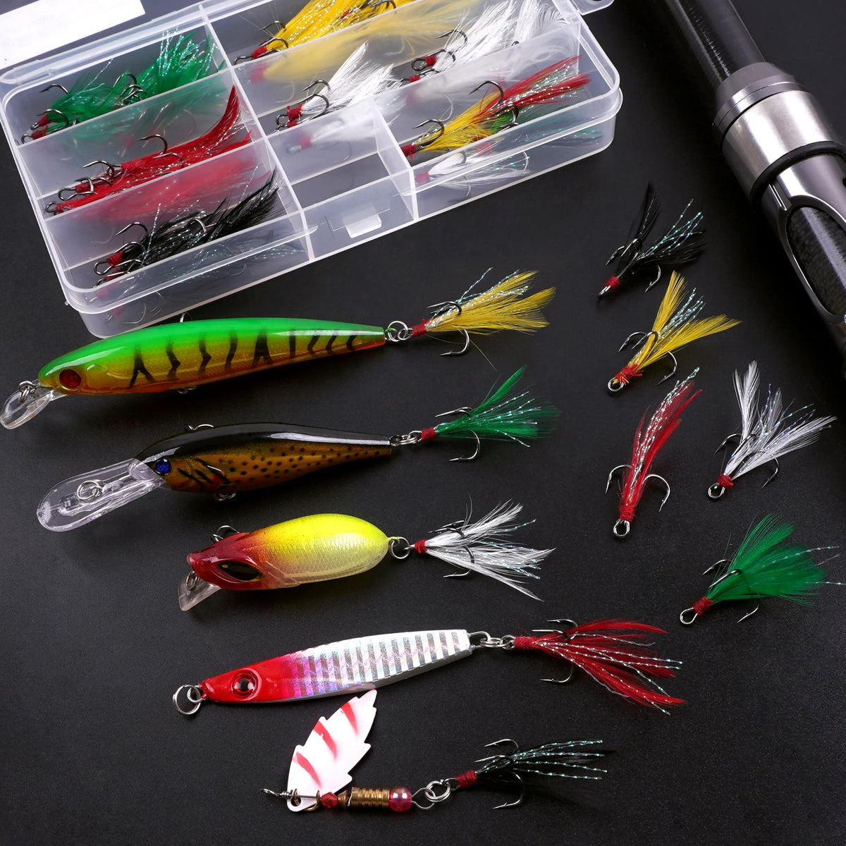 Fishing Treble Hooks Kit 50pcs Feathered Dressed Round Bend Saltwater & Freshwater