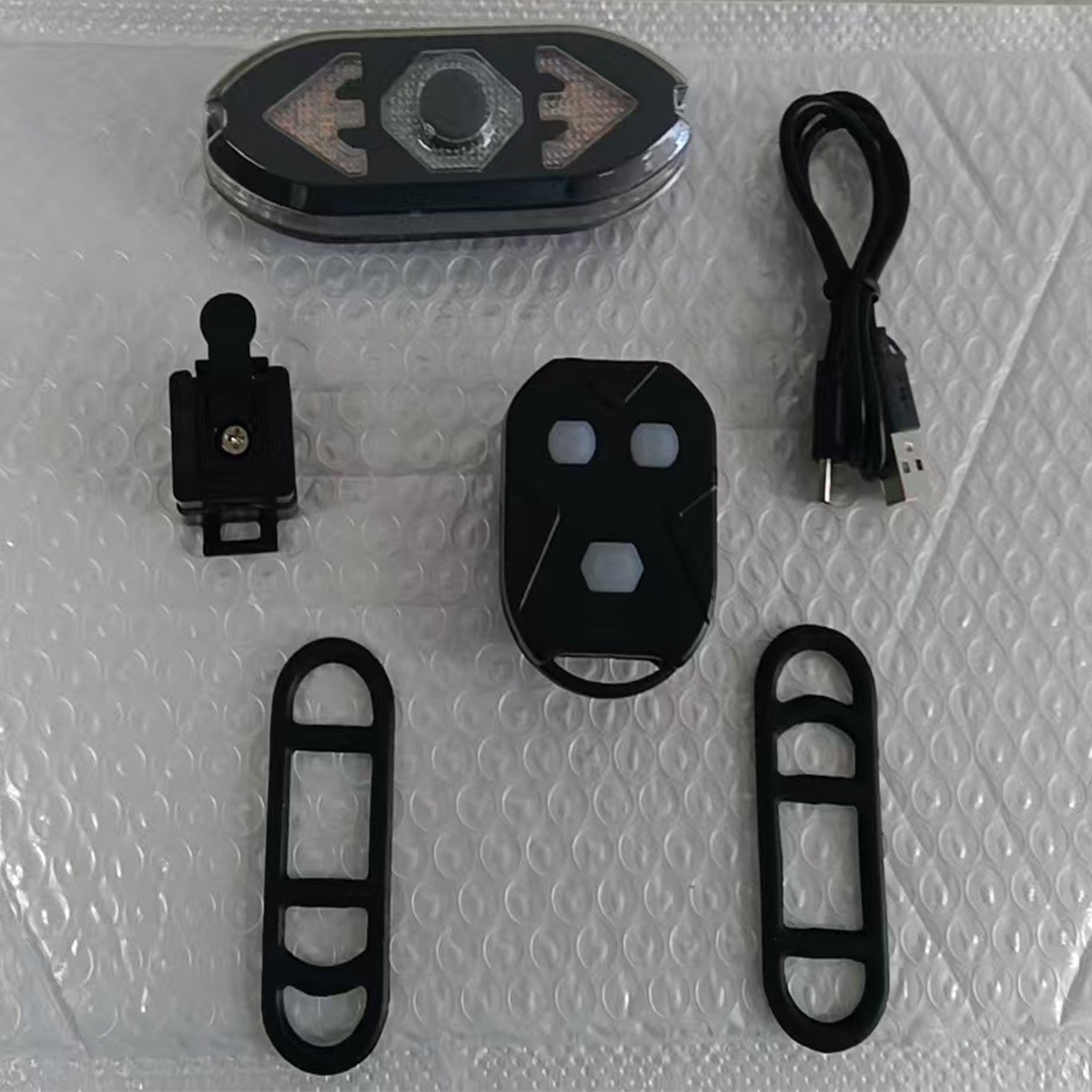Wireless Bike Tail Light with Turn Signals Remote Control USB Rechargeable