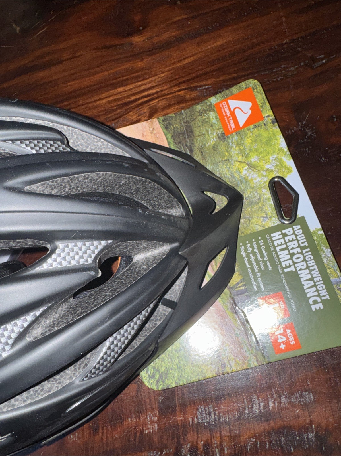 Lightweight Adult Helmet for Winter Sports, Size L, Safety Gear