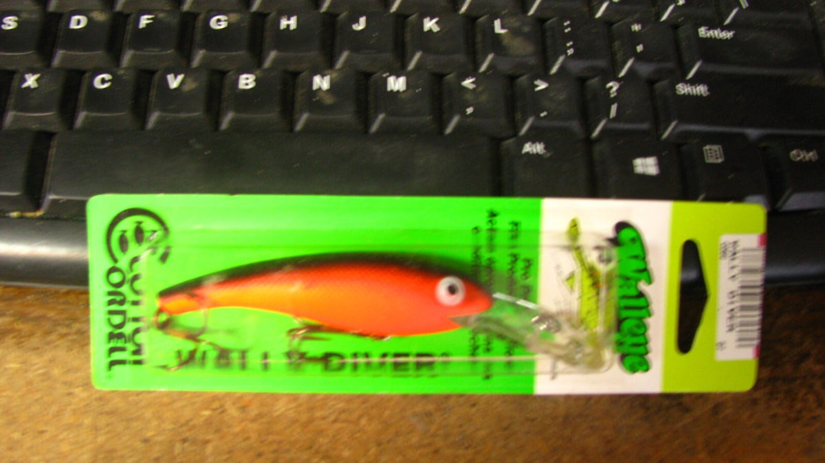 Cotton Cordell Wally Diver Fishing Lure 3 1/8 Inch 3/8 Oz Black/Orange