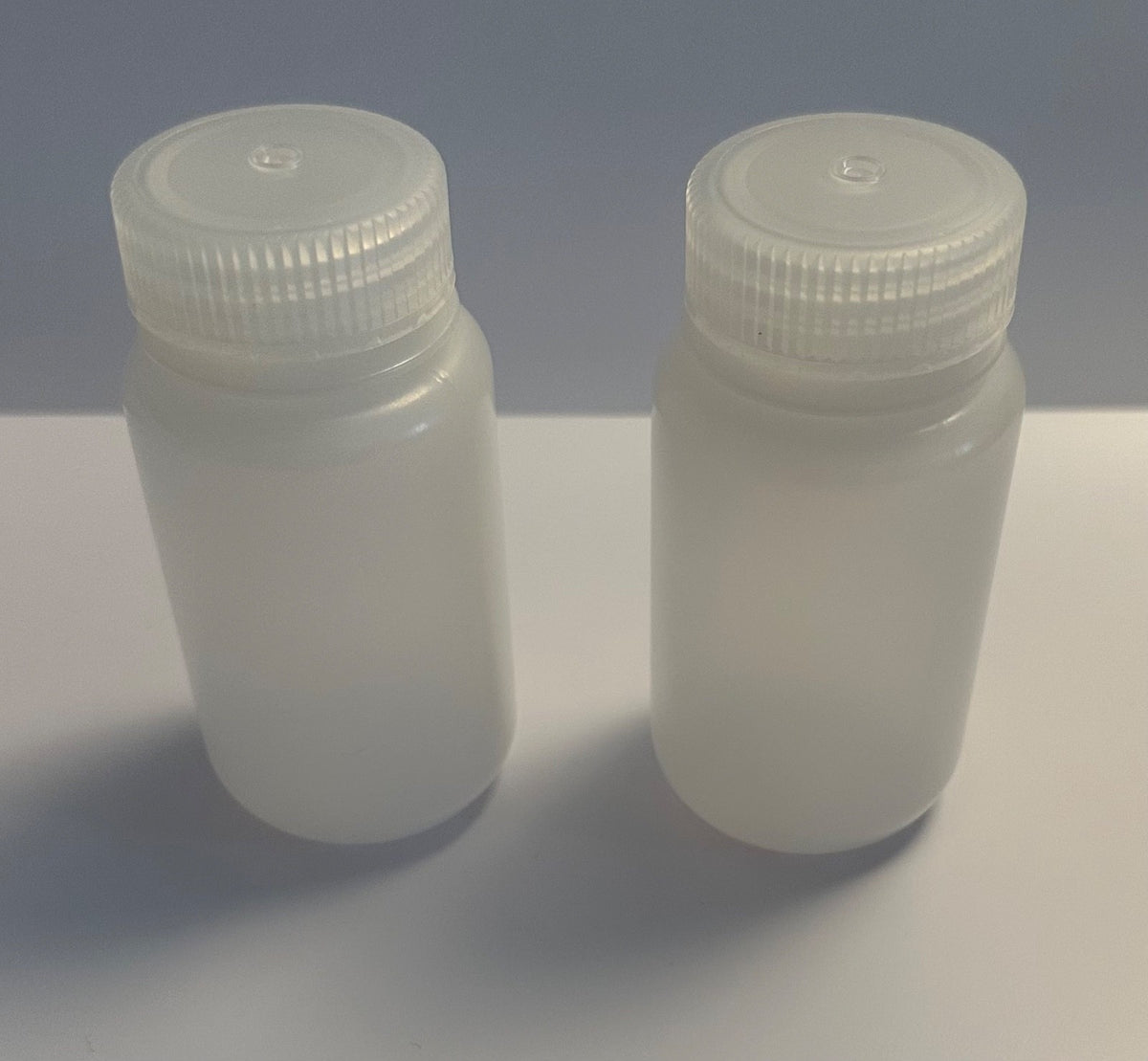 Reusable Plastic Water Storage Bottles - Wide Mouth, 125ml/4oz, Clear, Autoclavable Set
