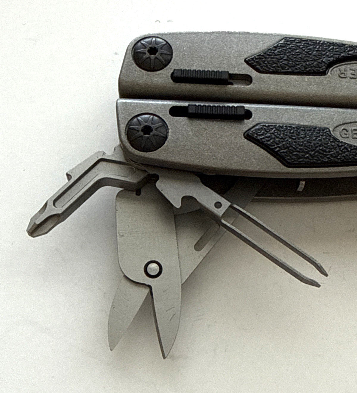 Gerber MP700 Urban Legend Multi-Function Tool Nylon Sheath USA