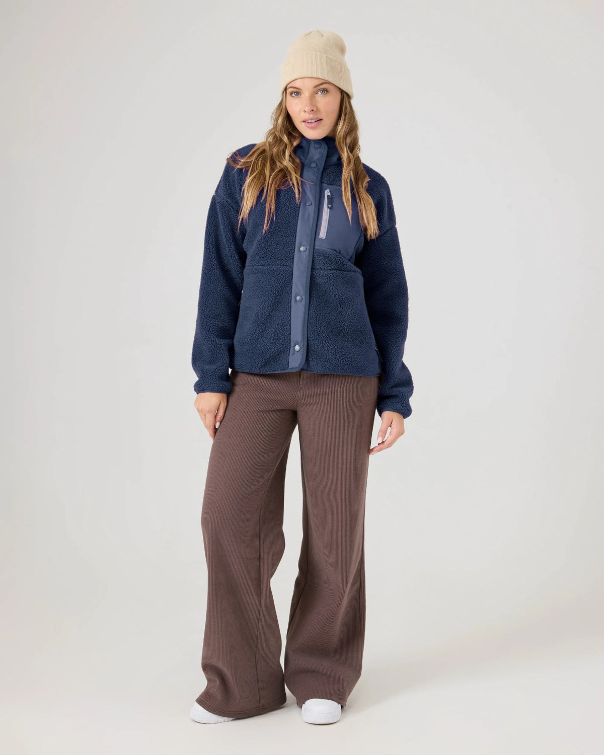 Women's Sherpa Bonded Fleece Jacket with Oversized Fit - Cozy & Warm