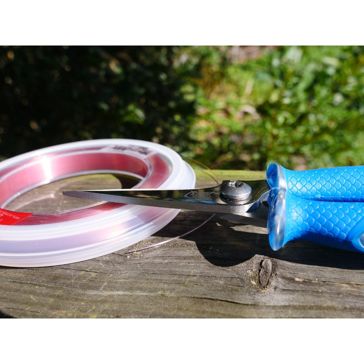 Heavy Duty Blue Fishing Line & Metal Wire Cutting Scissors - Rust-Resistant