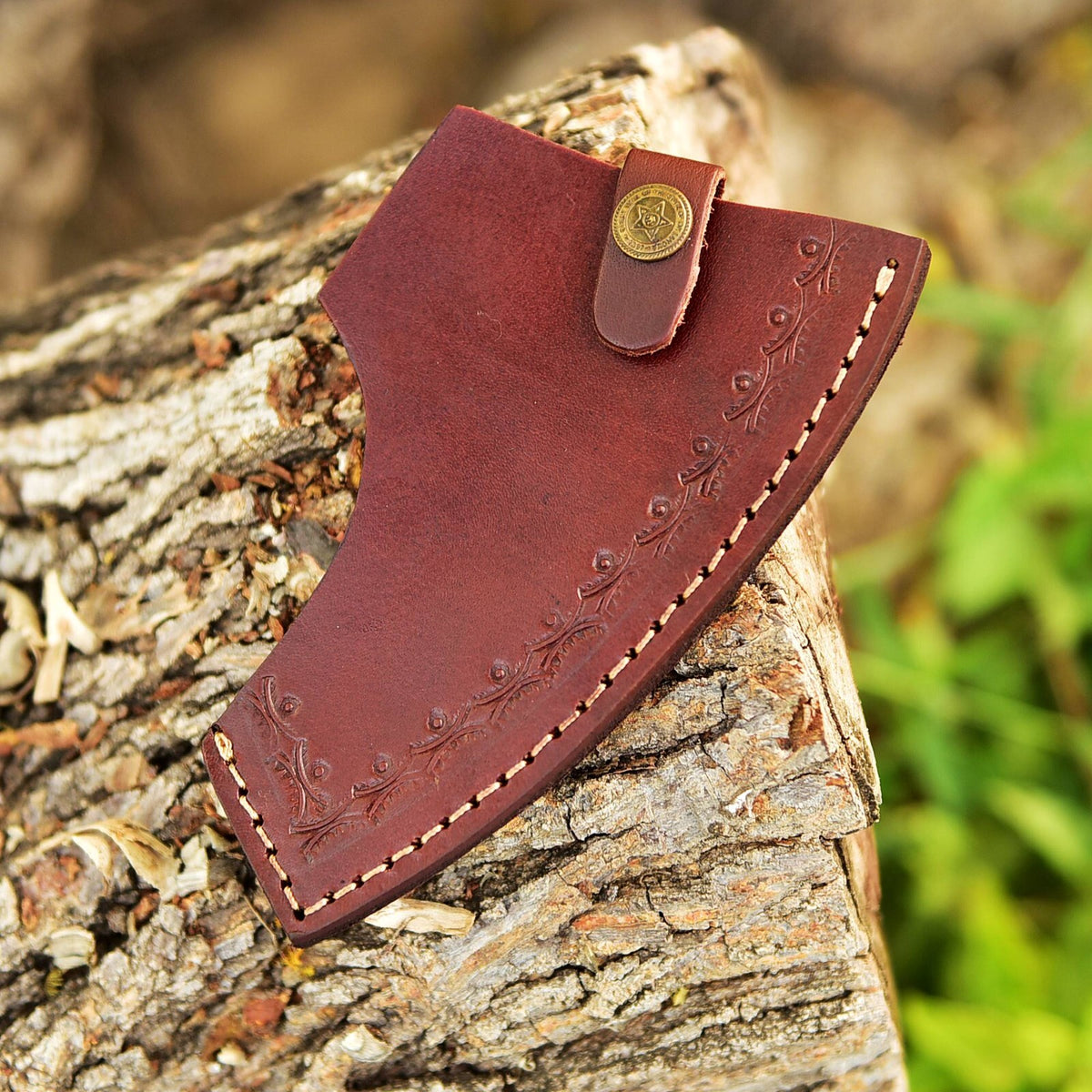 Leather Axe Sheath for Hunting and Camping - Fits 6' Axe Blades