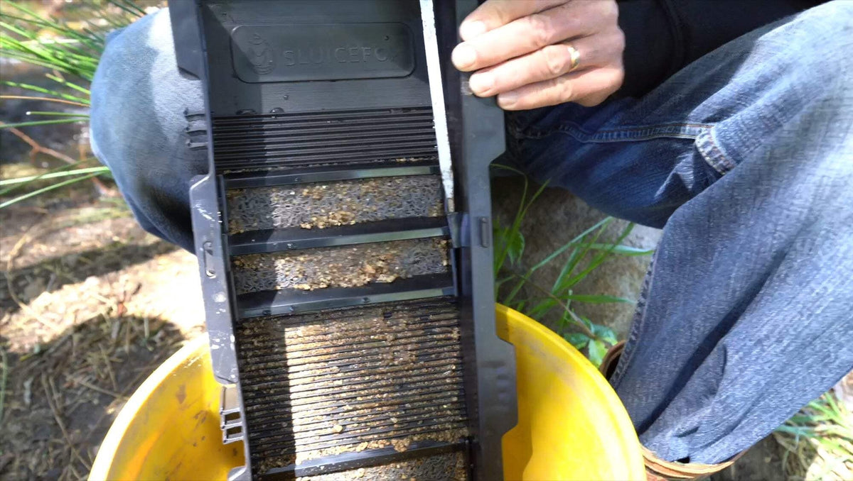 Expandable Portable Sluice Box for Gold Prospecting, Versatile & Lightweight