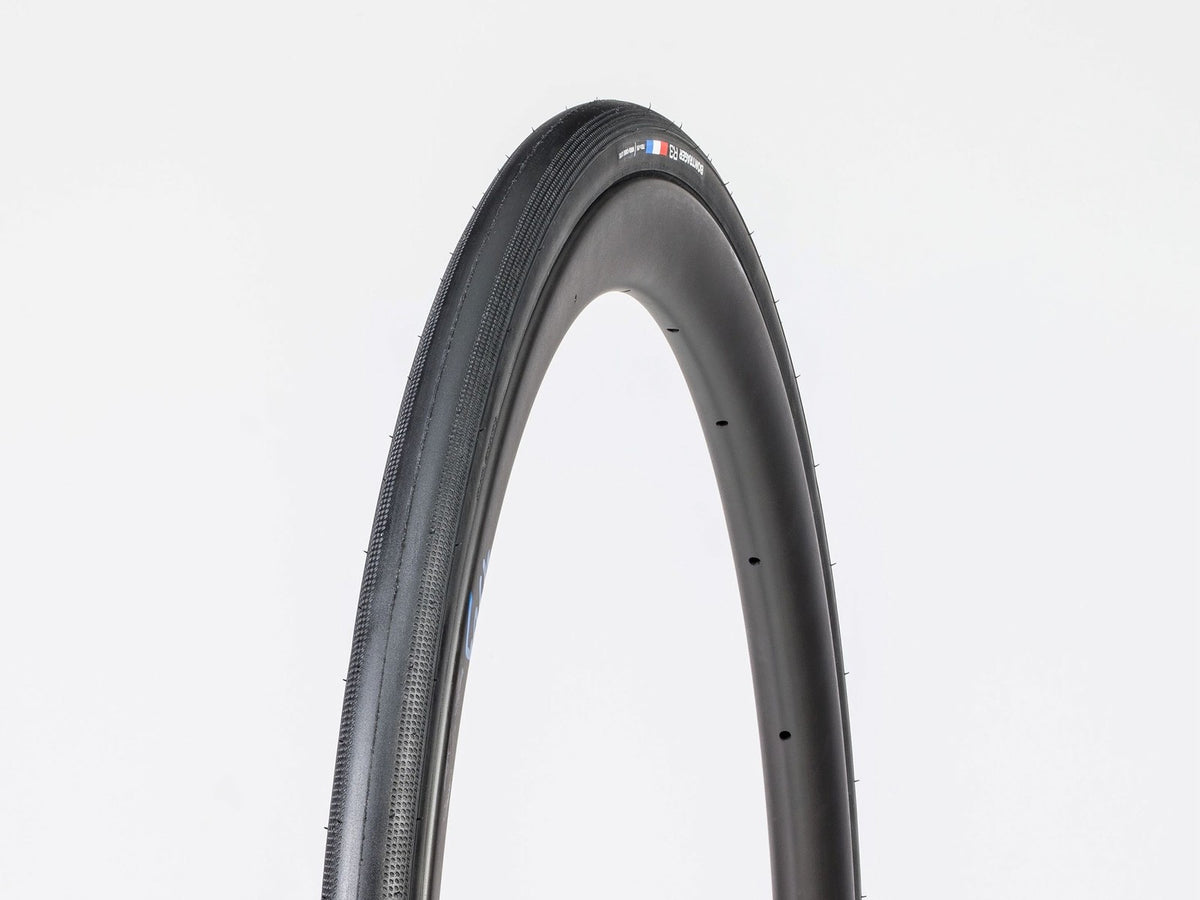 Bontrager R3 Hard-Case Lite Road Bicycle Tire 700x25c Folding Clincher