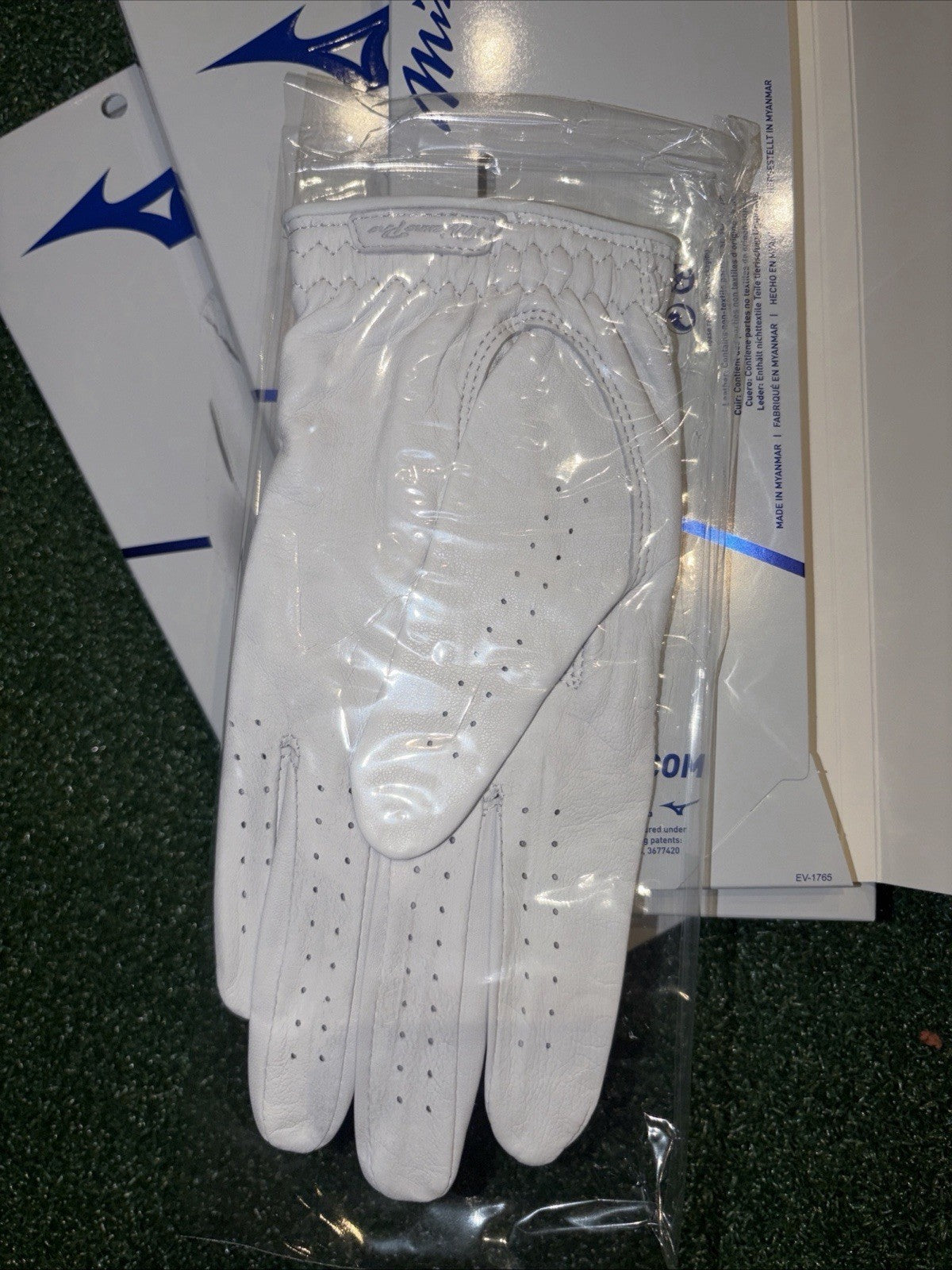 Men's All-Leather Golf Glove - Left-Hand Medium-Large for Right-Handed Golfers