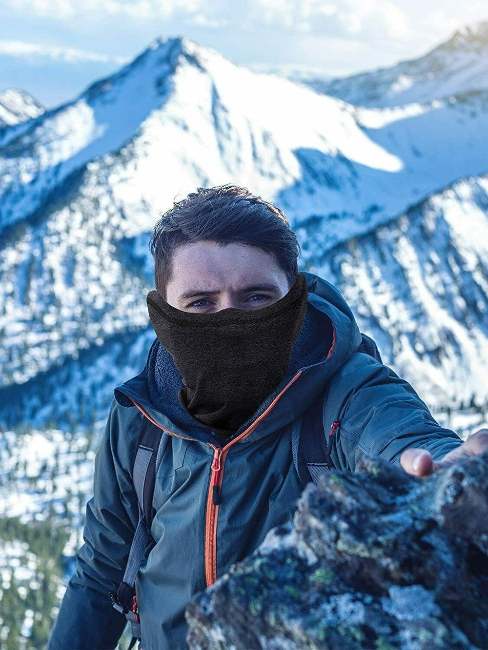 Unisex Winter Fleece Neck Gaiter and Mask for Skiing and Outdoor Activities