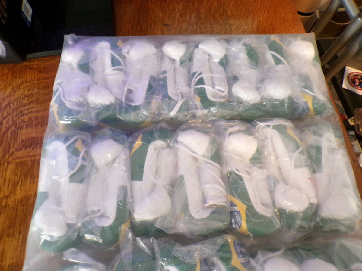 24 Pairs Boxing Gloves 4 Inch Brazil Wholesale Protective Gear