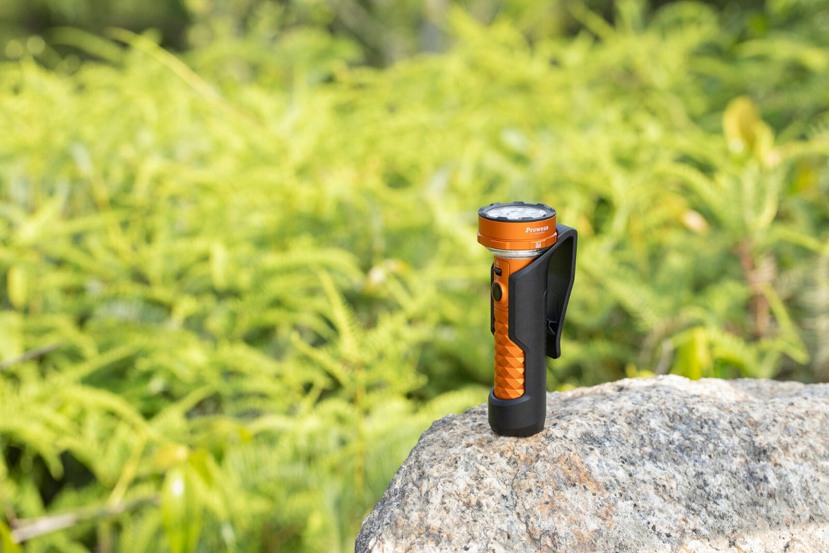 High-Power LED Flashlight with Bidirectional Lights, 5000 Lumens