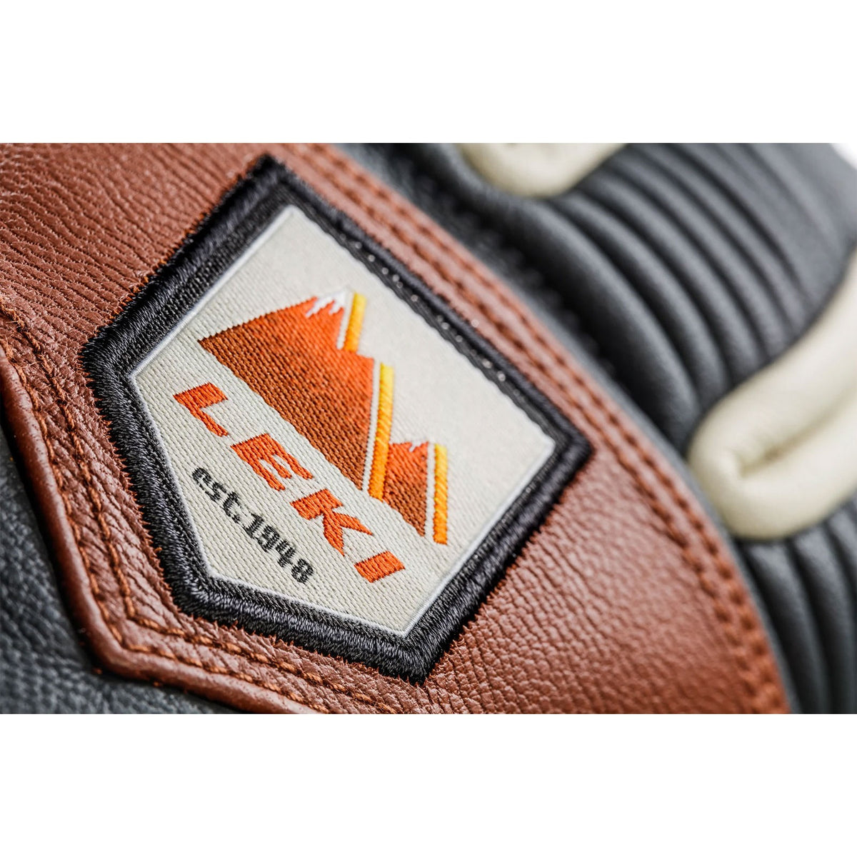 Winter Ski Gloves with Primaloft Insulation & Leather Grip