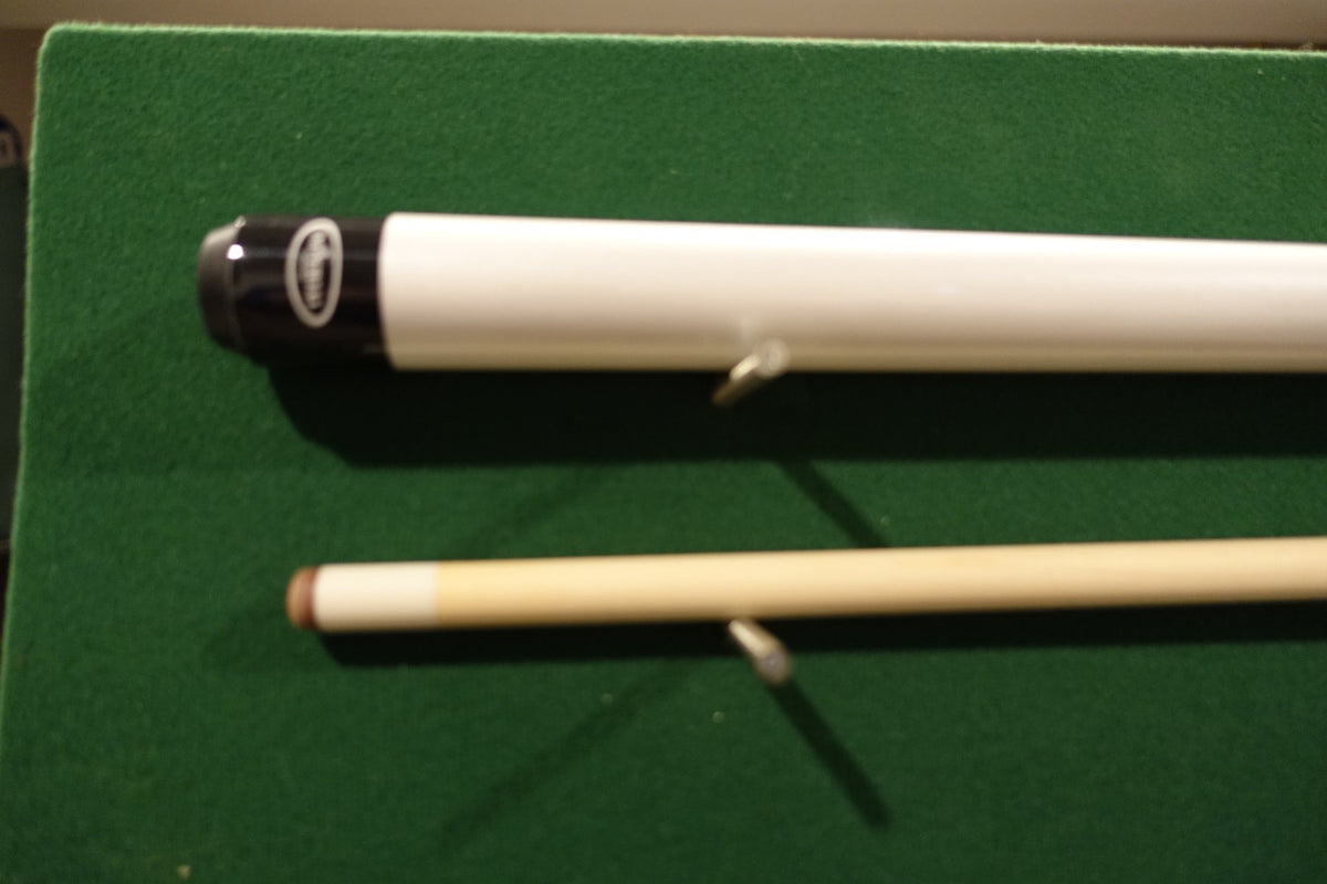 Pool Cue White Pearl Two-Piece with Black Wrap – 13mm Pro Tip