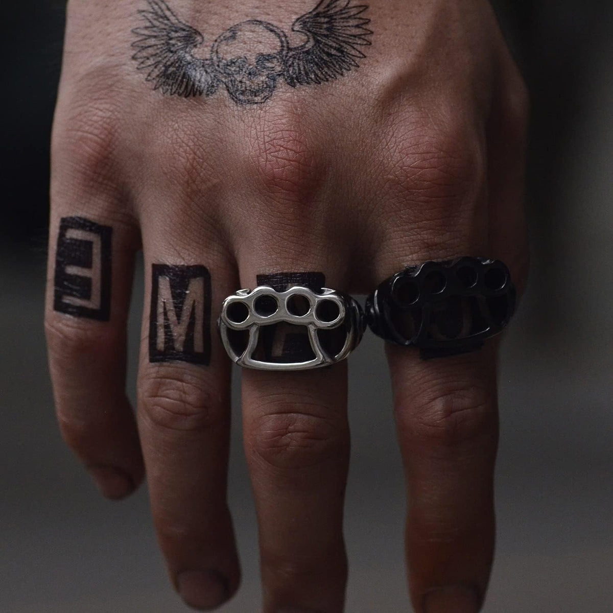 Men's Stainless Steel Knuckle Ring with Skull Design for Boxing & Sports