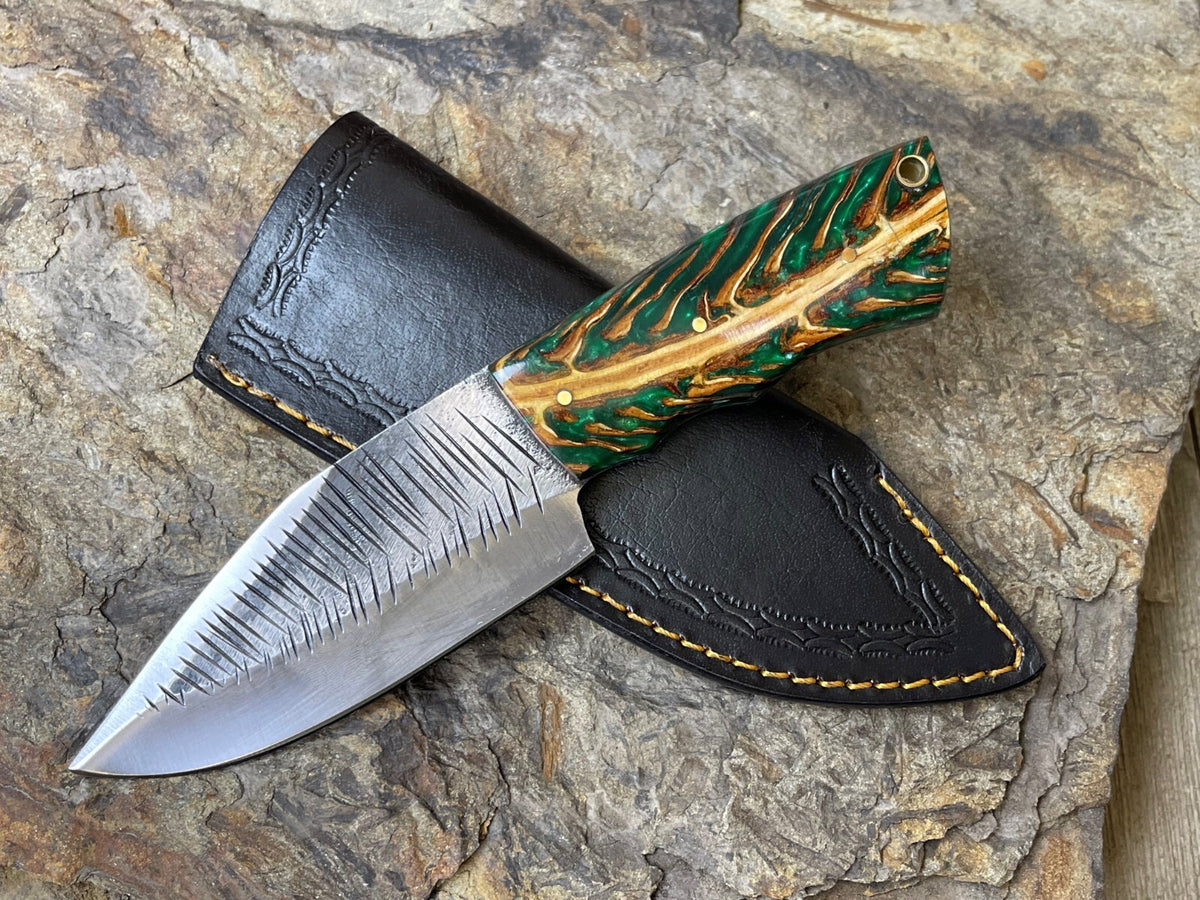 Handmade Damascus Folding Knife with Multiple Color Variants