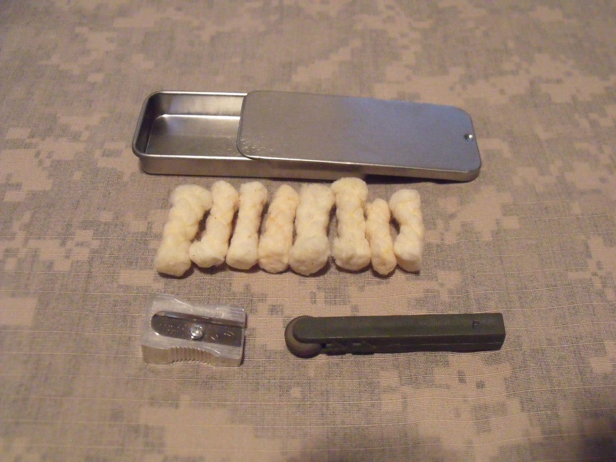 Mini Fire Starting Kit - Compact Emergency Survival Tool with Spark Tabs & Tinder